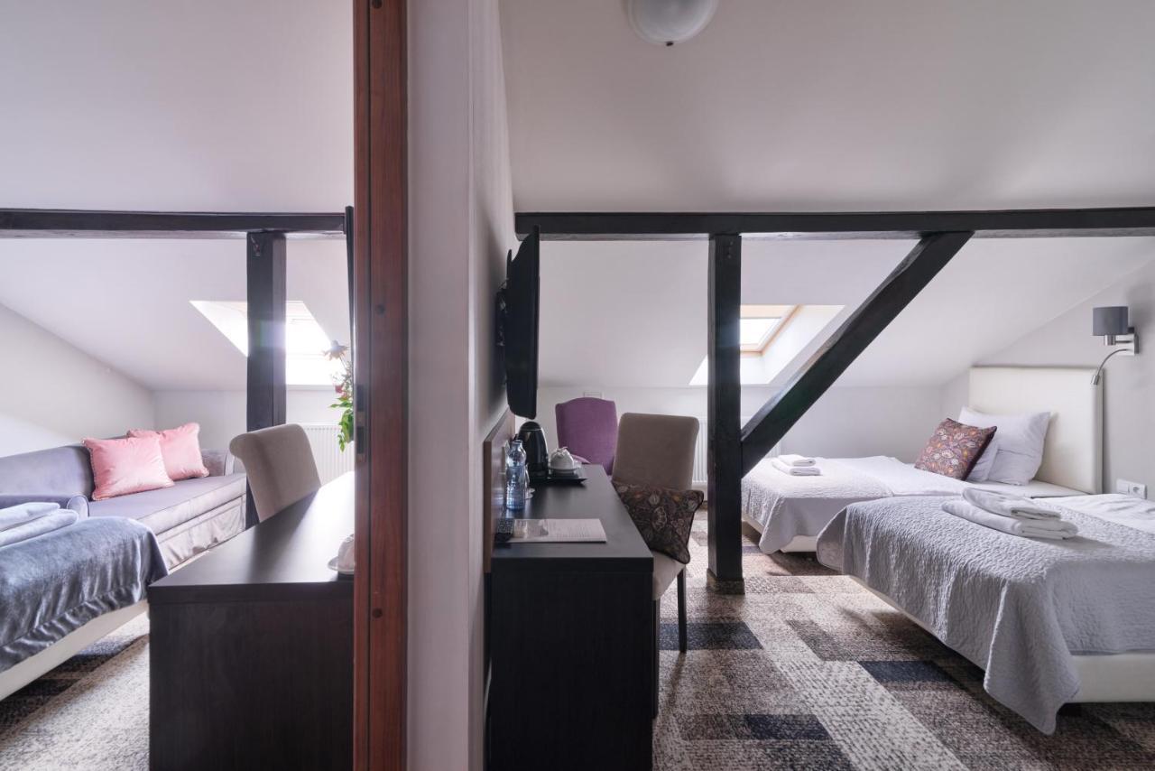 Morando Hotel Zamość Eksteriør billede