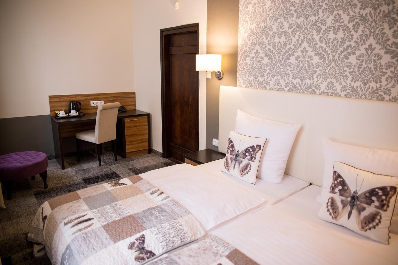 Morando Hotel Zamość Eksteriør billede